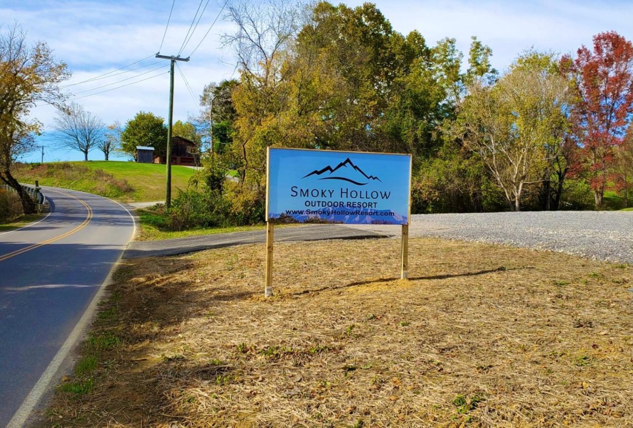Smoky Hollow Outdoor Resort Covered Wagon Sevierville Ngoại thất bức ảnh